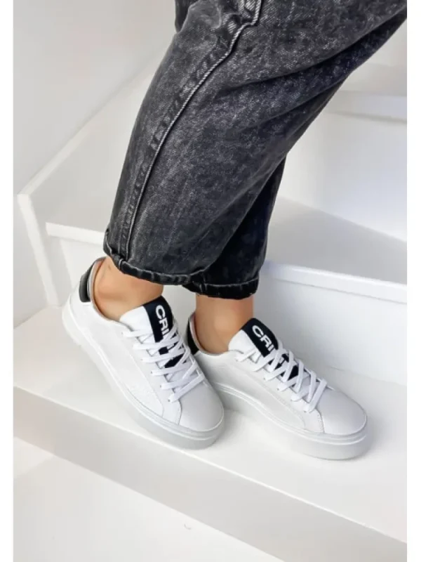 Femme Crime London Baskets^Sneakers Weightless Low Top White-