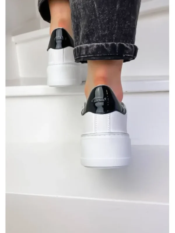 Femme Crime London Baskets^Sneakers Weightless Low Top White-